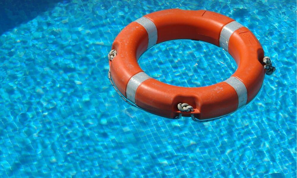 Flotadores, una capa adicional de seguridad en la piscina