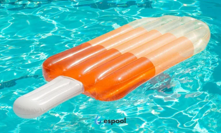 Descubre los mejores accesorios para tu piscina